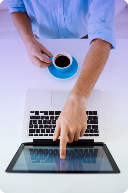 Tüm kullanıcılarınızın web sitenizi rahatça kullanmasını sağlayın. Basit entegrasyon, büyük toplumsal katkı. Görseli